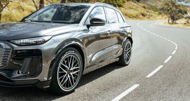 Michelin ra mắt hai dòng lốp mới, hướng tới cả xe xăng, hybrid và xe điện- Ảnh 1.