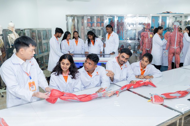 Hơn 500 sinh viên quốc tế hội tụ tại một trường đại học Việt Nam- Ảnh 3.