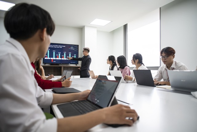 Đa dạng hóa lộ trình sự nghiệp trong ngành Quản trị Kinh doanh thông qua chương trình đào tạo thực chiến- Ảnh 1.