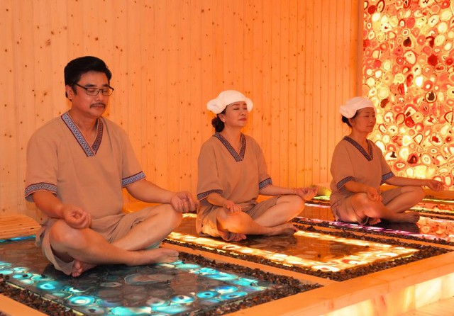 Món quà Vu Lan vô giá: Cùng cha mẹ vun đắp bình yên tại Phương Đông Asahi- Ảnh 1.