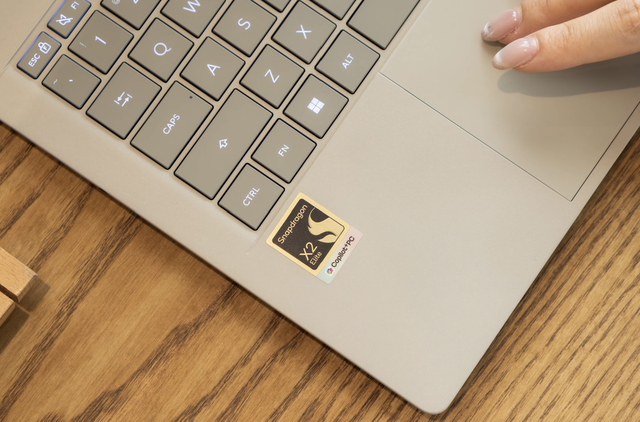 Lựa chọn mỏng nhẹ mới cho laptop màn hình lớn 16-inch - Ảnh 1.
