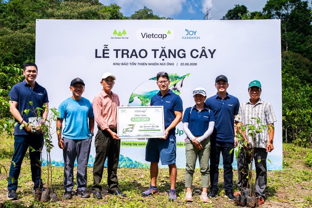 Vietcap tiếp tục trao tặng 8.000 cây, thành công khép lại Go Green Go Up mùa 2- Ảnh 4.