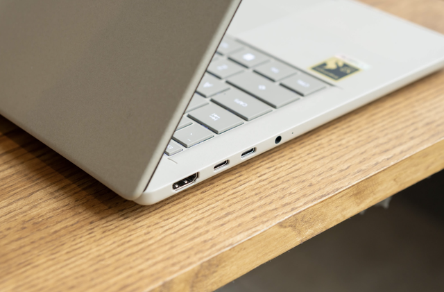 Lựa chọn mỏng nhẹ mới cho laptop màn hình lớn 16-inch - Ảnh 3.