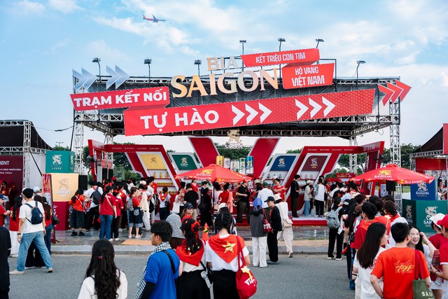 C&ugrave;ng Bia Saigon kết triệu con tim: Nơi niềm tự h&agrave;o Việt Nam b&ugrave;ng ch&aacute;y trong từng khoảnh khắc - Ảnh 2.