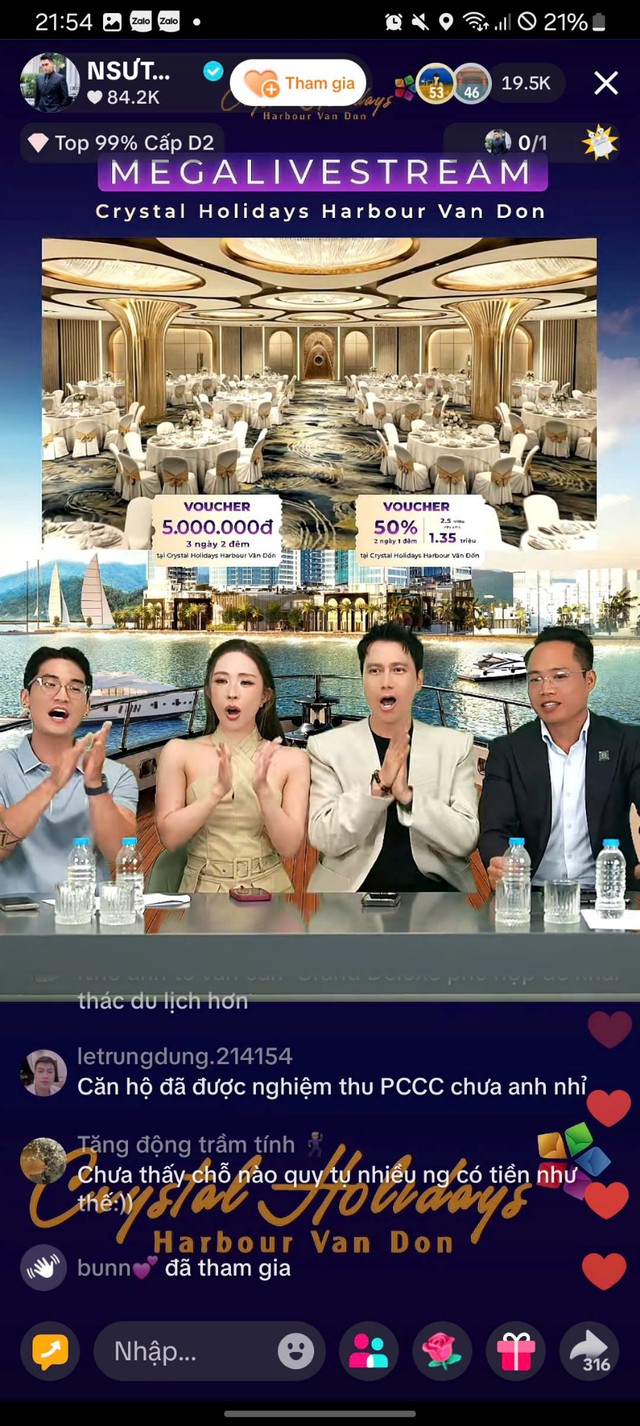 Mega livestream “Đón sóng Vân Đồn, săn tìm báu vật”: Bùng nổ tương tác- Ảnh 2.
