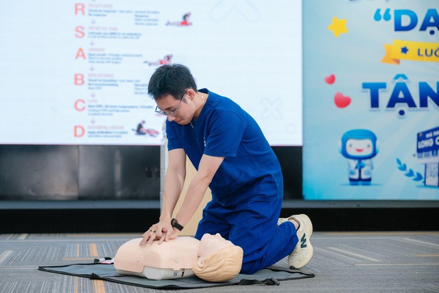 “Cánh tay nối dài” của ngành y tế trong dự phòng, quản lý đột quỵ tại cộng đồng- Ảnh 5.