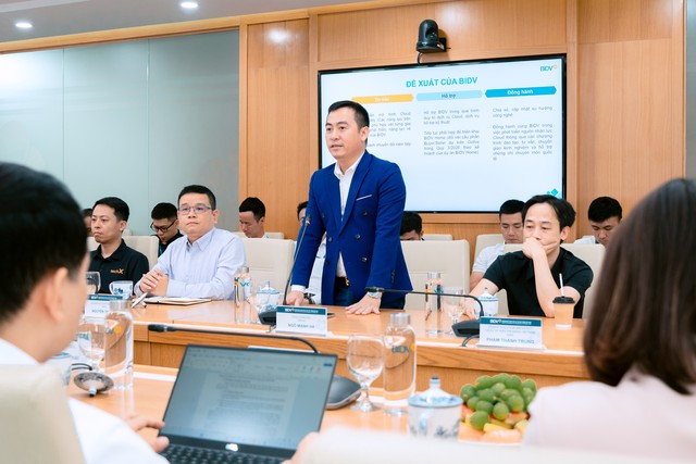 TechX cùng BIDV hoàn thành cột mốc chuyển đổi ứng dụng lên Cloud trên AWS- Ảnh 1.