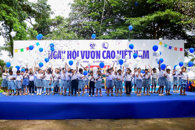 50 năm Vinamilk: Bền bỉ chăm sóc nền tảng cho thế hệ Việt Nam tương lai - Ảnh 4.