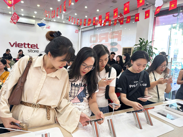 Lên đời iPhone 18 Pro series, khách hàng có thể tối ưu chi phí đến 18 triệu đồng tại Viettel Store - Ảnh 2.