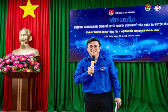 Từ nghề t&agrave;i xế đến h&agrave;nh tr&igrave;nh x&acirc;y dựng sức ảnh hưởng tr&ecirc;n mạng x&atilde; hội - Ảnh 4.
