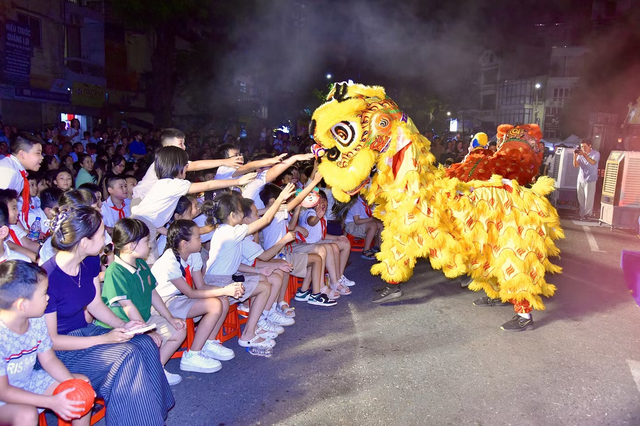 ‏Những điểm vui chơi hấp dẫn ở miền Bắc các gia đình không nên bỏ lỡ dịp Trung thu 2026‏ - Ảnh 1.