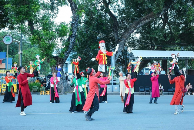 ‏Những điểm vui chơi hấp dẫn ở miền Bắc các gia đình không nên bỏ lỡ dịp Trung thu 2026‏ - Ảnh 5.