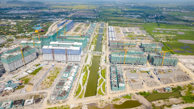 ‏Trốn khói bụi, tắc đường, kiến trúc sư trẻ quyết đưa cả nhà về Sun Urban City sống‏ - Ảnh 5.