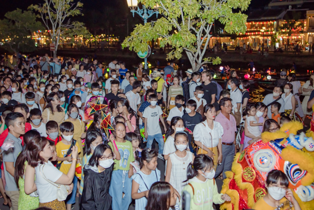 ‏Trung thu 2026: Những tọa độ hấp dẫn đón trăng và trải nghiệm văn hóa không thể bỏ lỡ cho bé‏ - Ảnh 5.