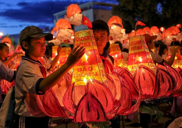 ‏Trung thu 2026: Những tọa độ hấp dẫn đón trăng và trải nghiệm văn hóa không thể bỏ lỡ cho bé‏ - Ảnh 8.