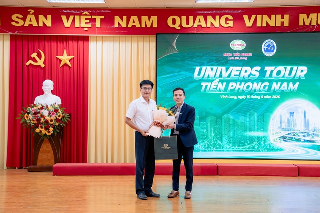 ‏Univers Tour Tiền Phong Nam tiếp tục hành trình kết nối tại Vĩnh Long‏ - Ảnh 1.