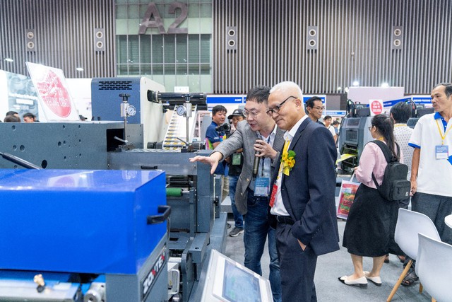 In ấn bao bì Việt: Vốn cao hơn FDI vẫn dùng công nghệ cũ- Ảnh 2.