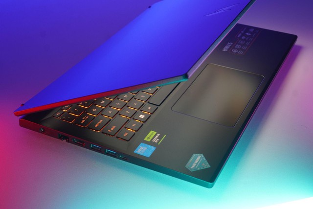 GPU mạnh th&ocirc;i chưa đủ: V&igrave; sao laptop gaming cần m&agrave;n h&igrave;nh tương xứng? - Ảnh 2.