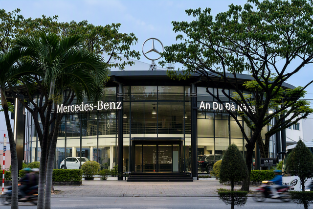 Nhà phân phối Mercedes-Benz đồng loạt đầu tư nâng chuẩn showroom tại Việt Nam- Ảnh 4.