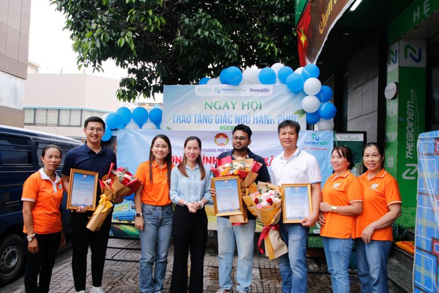 ‏TATANA và Thế Giới Nệm trao giấc ngủ hạnh phúc đến 40 hộ khó khăn‏- Ảnh 3.