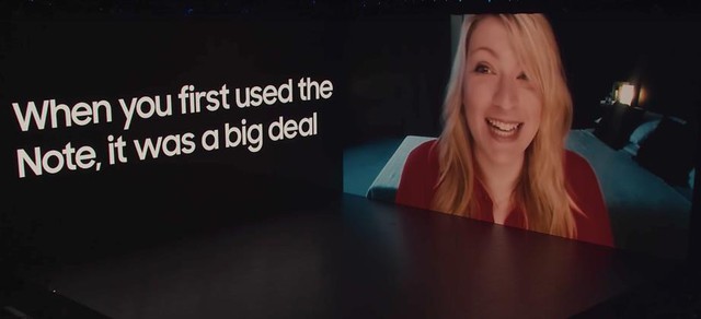 Samsung đã dành rất nhiều tâm huyết trong video cảm ơn người dùng Note mà hãng đã trình chiếu ngay trong đêm ra mắt Galaxy Note8
