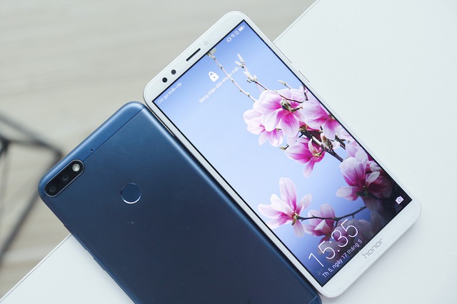 Honor 7C giá chưa đến 4 triệu, nhiều tính năng hấp dẫn lại có flash sale khủng - Ảnh 1.