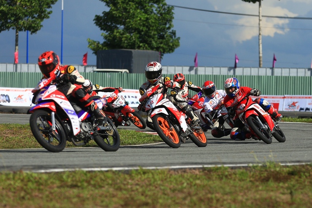 Honda Việt Nam và câu chuyện “Bùa đua” - Ảnh 1. Honda Việt Nam và câu chuyện “Bùa đua” - Ảnh 1.