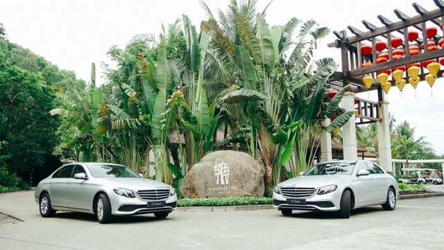 Mercedes-Benz bàn giao bộ đôi E 200 cho khu phức hợp nghỉ dưỡng quốc tế Laguna Lăng Cô - Ảnh 2.