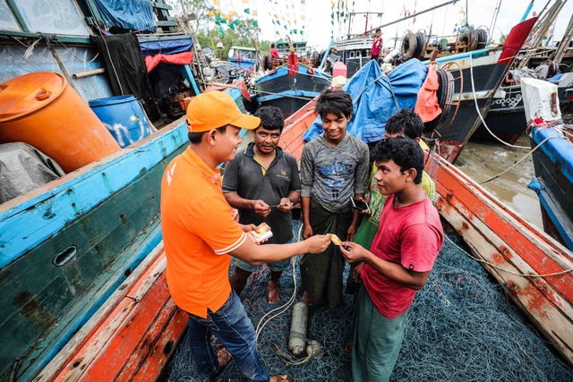 Viettel tại Myanmar vượt mốc 2 triệu thuê bao sau hơn 1 tháng khai trương - Ảnh 1.