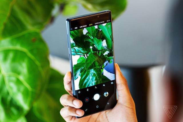 Từ nay hãy gọi Galaxy Note9 là “điện thoại + máy tính + máy ảnh chuyên nghiệp + ổ cứng di động” - Ảnh 4.