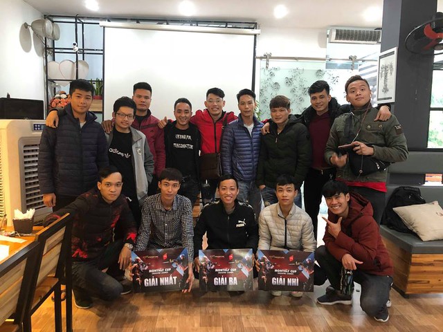 CrossFire Legends: Chùm ảnh ấn tượng của các team đoạt giải Monthly Cup tại 7 tỉnh thành - Ảnh 7.