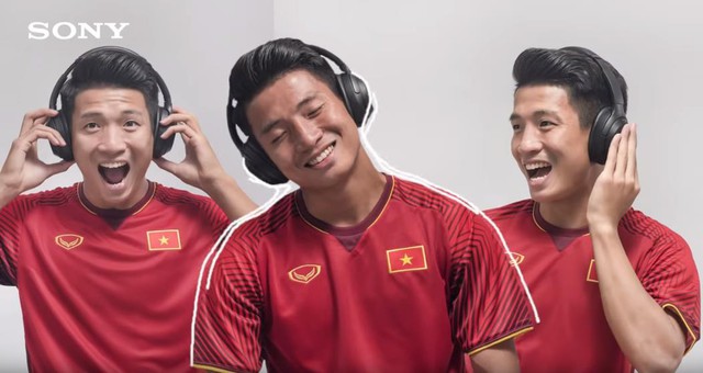 Sony mang thế giới giải trí đến Đội tuyển Bóng đá Quốc gia Việt Nam cùng đón Xuân Kỷ Hợi - Ảnh 3.