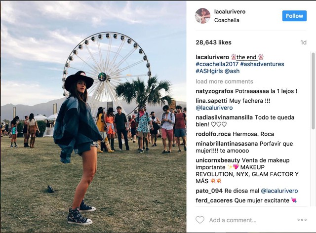 Cận cảnh đôi giày của Selena Gomez tại Coachella 2017 đang khiến dân tình mê tít - Ảnh 10.