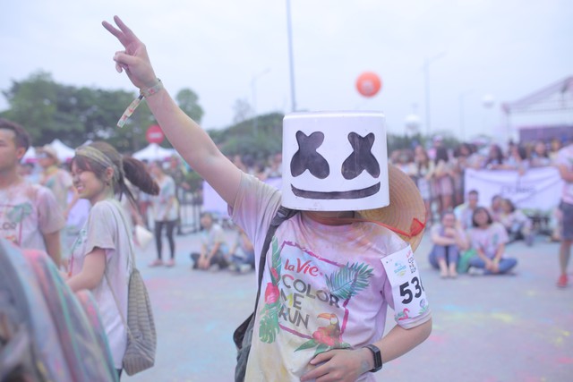 C&ugrave;ng soi 3 điểm đặc biệt nhất của Lavie Color Me Run 2017 - Ảnh 5.