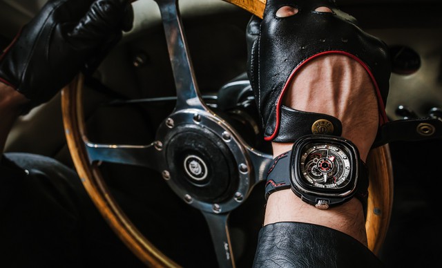 SevenFriday viết tiếp c&acirc;u chuyện th&agrave;nh c&ocirc;ng với mẫu S3/01 - Ảnh 4.