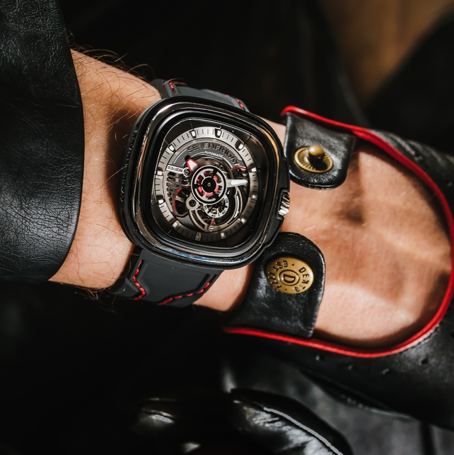 SevenFriday viết tiếp c&acirc;u chuyện th&agrave;nh c&ocirc;ng với mẫu S3/01 - Ảnh 7.