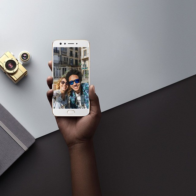 Trải nghiệm công nghệ từ OPPO F3 cùng dàn sao Việt trong “ngày hội phép màu Selfie kép” - Ảnh 2.