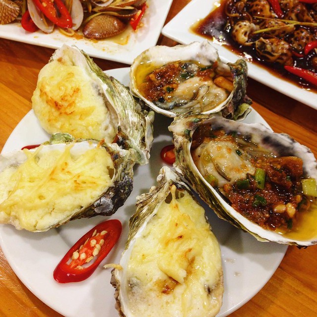 Truy lùng địa chỉ nhà hàng hải sản “must try” của dân sành ăn Hà thành - Ảnh 2.