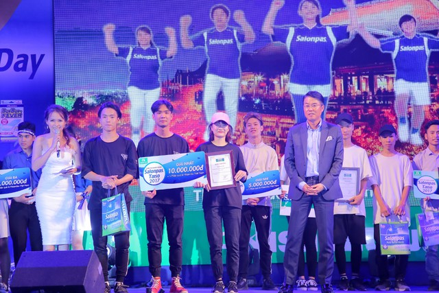 S&ocirc;i động c&ugrave;ng sự kiện Salonpas Day 2017 tại thủ đ&ocirc; H&agrave; Nội - Ảnh 4.