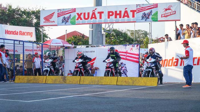 Giải đua xe Honda Việt Nam 2017 tại Bà Rịa: Gay cấn, kịch tính, máu lửa - Ảnh 1.