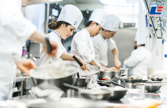 Chương tr&igrave;nh học bổng hấp dẫn trị gi&aacute; 20.000 AUD tại học viện Le Cordon Bleu - Ảnh 2.