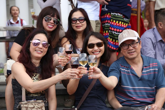 Chào hè ấn tượng với lễ hội vang Sun World Ba Na Hills hút khách - Ảnh 7.