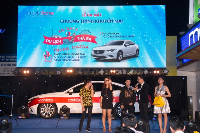 Thủy Tiên livestream màn diễn sôi động trong đêm công bố giải thưởng của MobiFone - Ảnh 11.