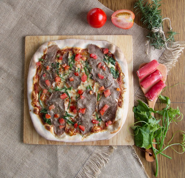 Giải m&atilde; sức h&uacute;t Pizza vu&ocirc;ng độc đ&aacute;o ở Đ&agrave; Lạt, Nha Trang - Ảnh 2.