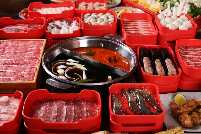 Ơn giời! Buffet lẩu 0 đồng hot nhất H&agrave; Nội đ&acirc;y rồi - Ảnh 1.