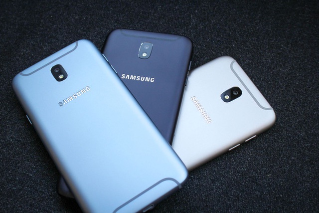 Smartphone bán chạy nhất Việt Nam vừa có bản cập nhật kế thừa tinh hoa từ Samsung Galaxy S8 - Ảnh 2.
