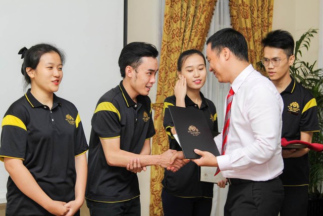 Học kỳ doanh nghiệp - &ldquo;ch&igrave;a kh&oacute;a v&agrave;ng&rdquo; cho b&agrave;i to&aacute;n đầu ra - Ảnh 1.