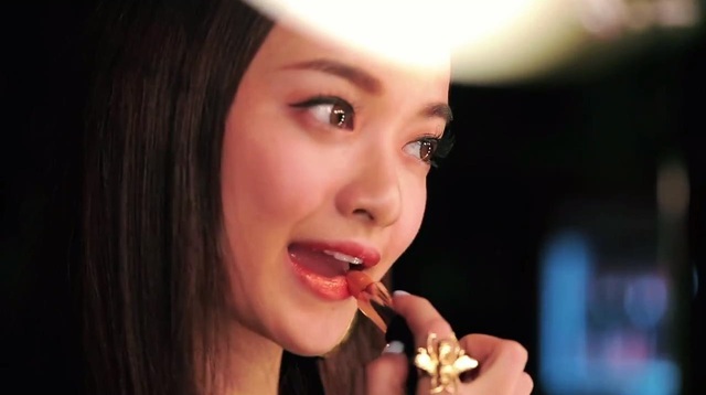 Thoát khỏi hình ảnh “chưa mười tám”, Kaity Nguyễn biến hóa đa dạng với 6 phong cách trang điểm mới - Ảnh 16.