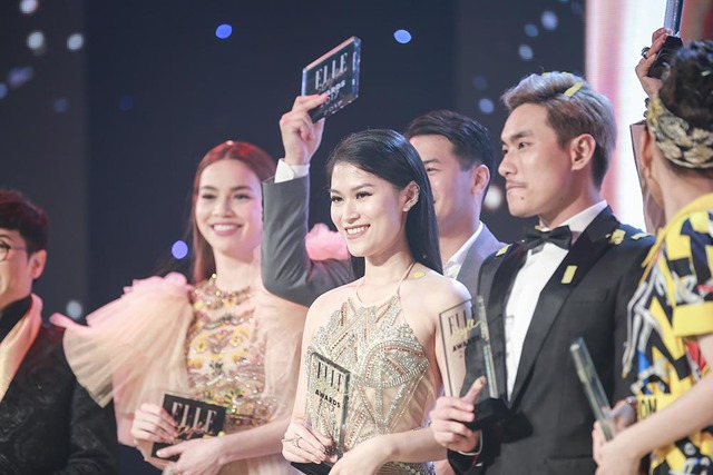 Ngọc Thanh Tâm được vinh danh “Nghệ sĩ triển vọng của năm” tại ELLE Style Awards 2017 - Ảnh 6.