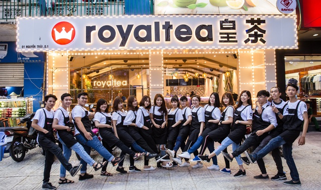 Khai trương cửa hàng thứ 3, Royaltea giảm giá 50% tại TP.Hồ Chí Minh - Ảnh 6.